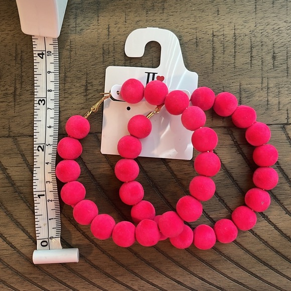 JL 3 inch pink hoop earrings - Picture 4 of 4